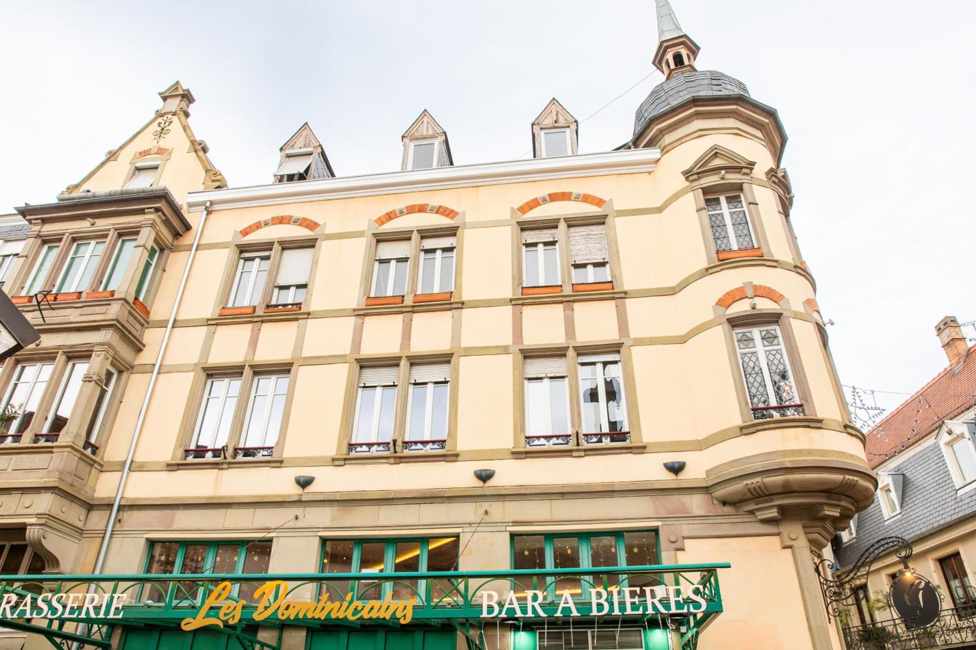 Place Des Dominicains Colmar Exterior photo