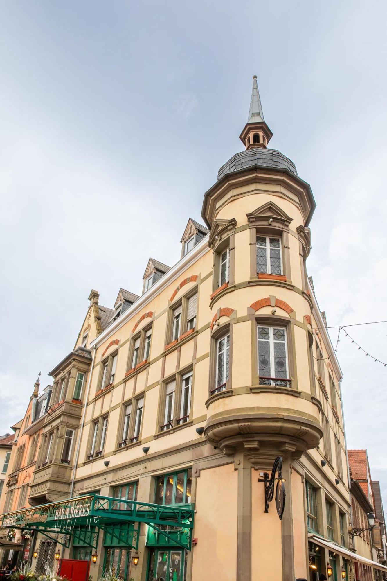 Place Des Dominicains Colmar Exterior photo